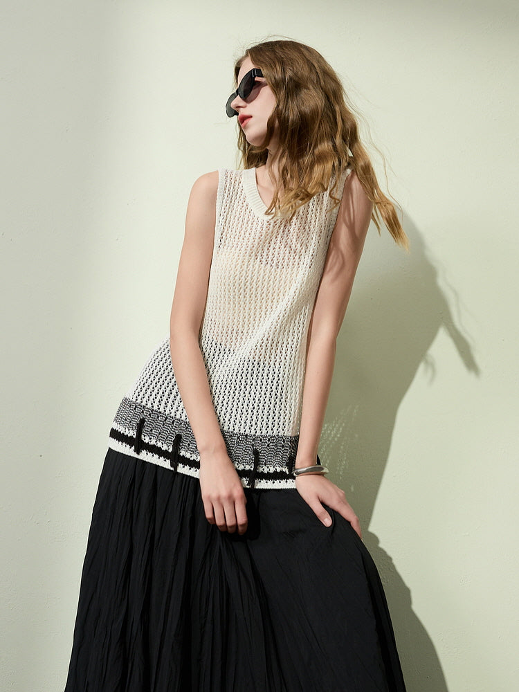 Monochrome Edge Knit Tank