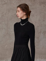 Sleek Essential Turtleneck