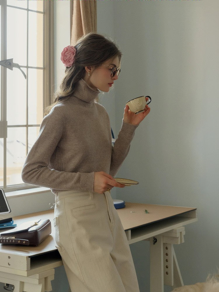Lunair Turtleneck